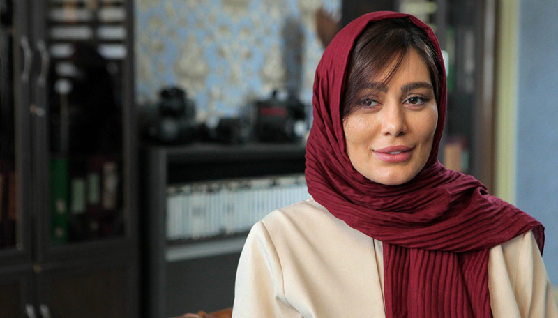 نیسان آبی - فصل 1 قسمت 13