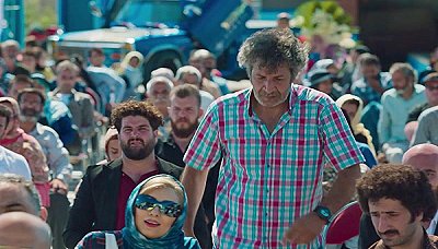 نیسان آبی - فصل 1 قسمت 13