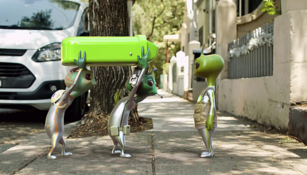 تلویزیون بیگانه - فصل 2 قسمت 9