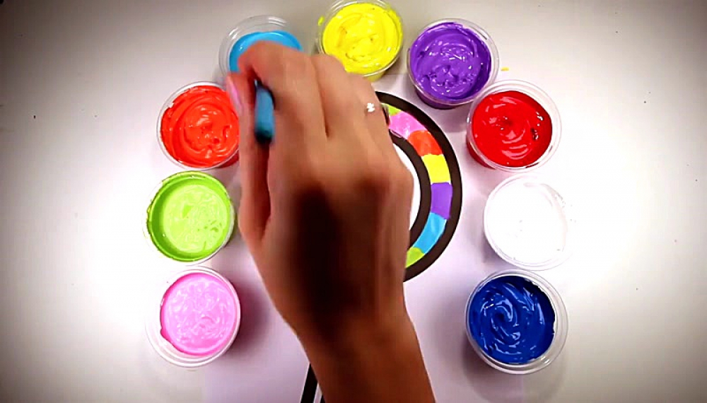 خلاقیت های رنگی کودکانه - فصل 1 قسمت 45