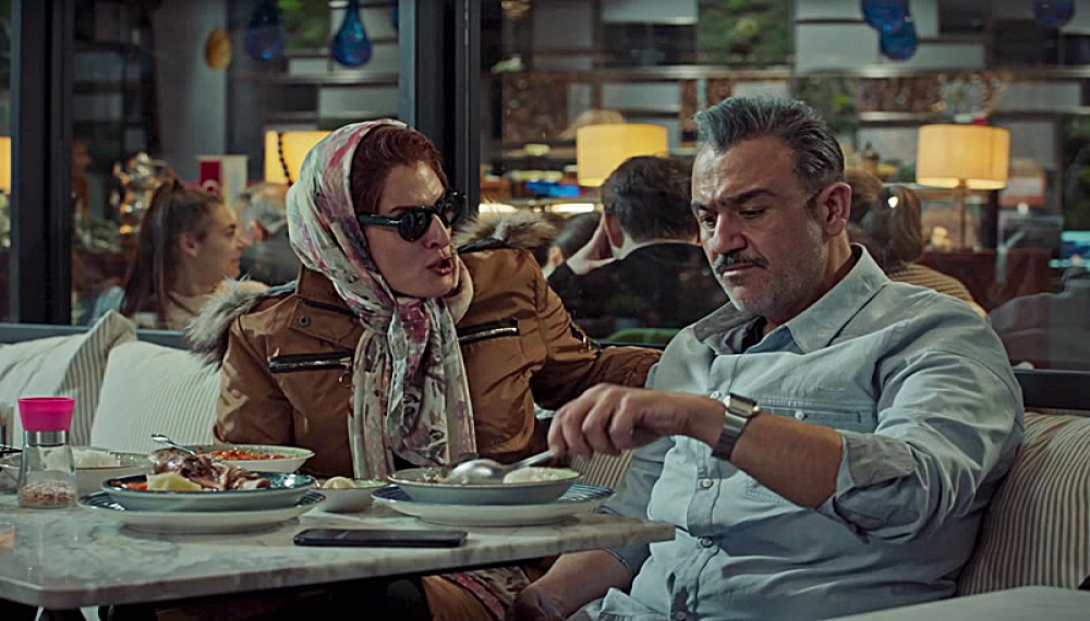 نیسان آبی - فصل 1 قسمت 19