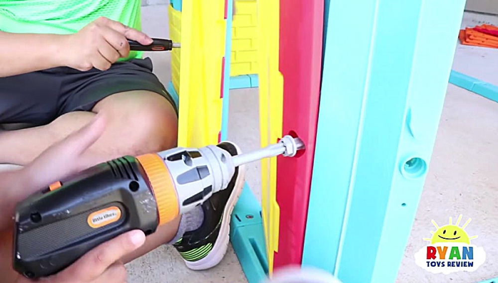 دنیای رایان - فصل 1 قسمت 41