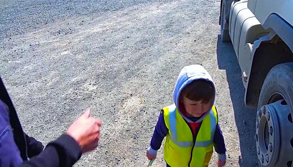 سنیا فوق العاده - فصل 1 قسمت 16