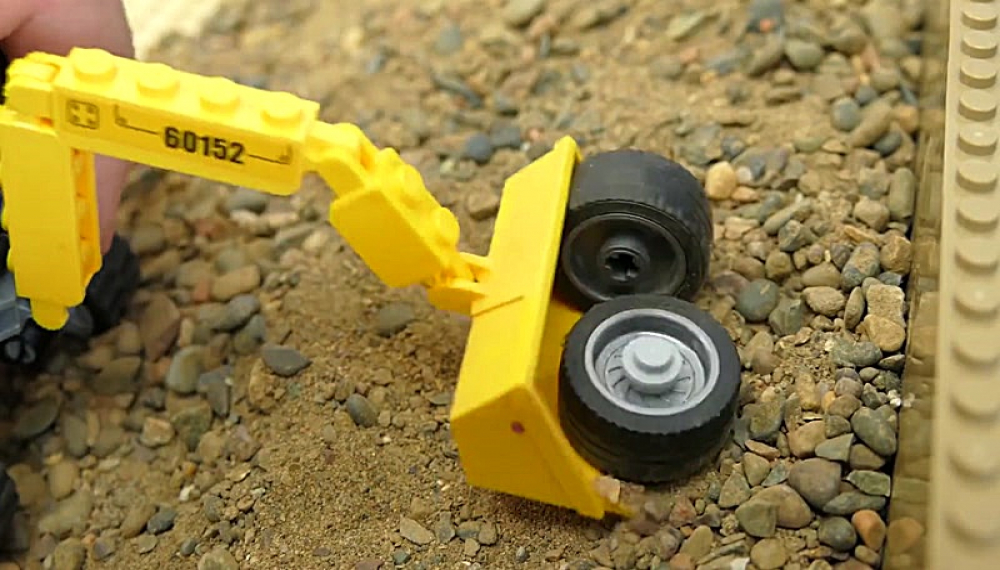 اسباب بازی هایم - فصل 1 قسمت 13