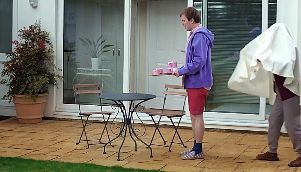 خانواده مرغک - فصل 1 قسمت 9