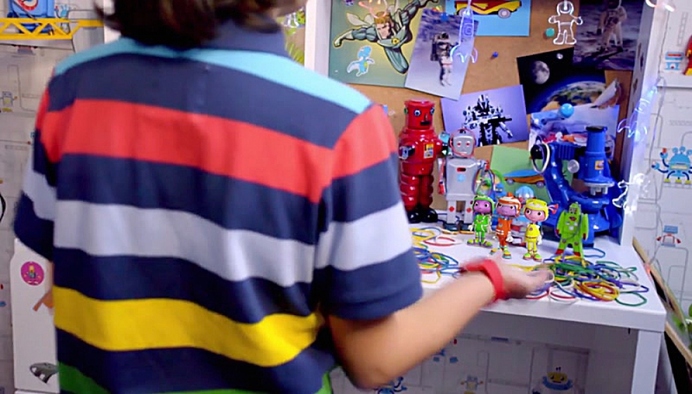 فضایی ها - فصل 1 قسمت 16