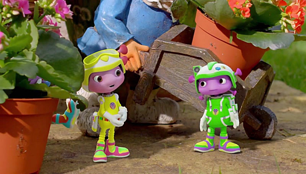 فضایی ها - فصل 1 قسمت 18