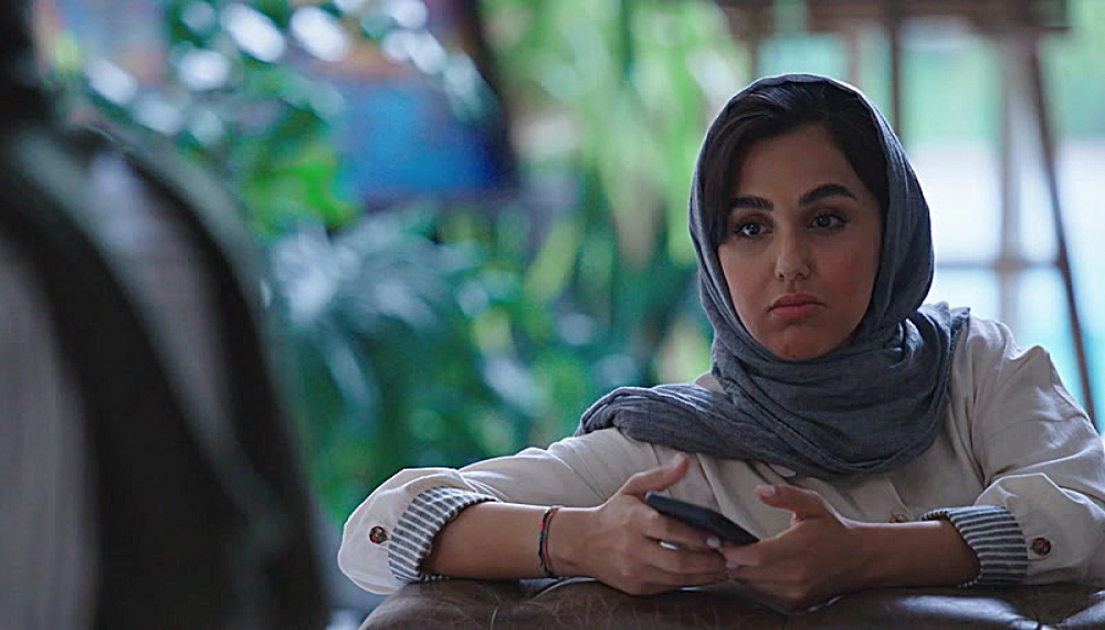 زخم کاری: بازگشت - فصل 2 قسمت 5 (مخصوص نابینایان)