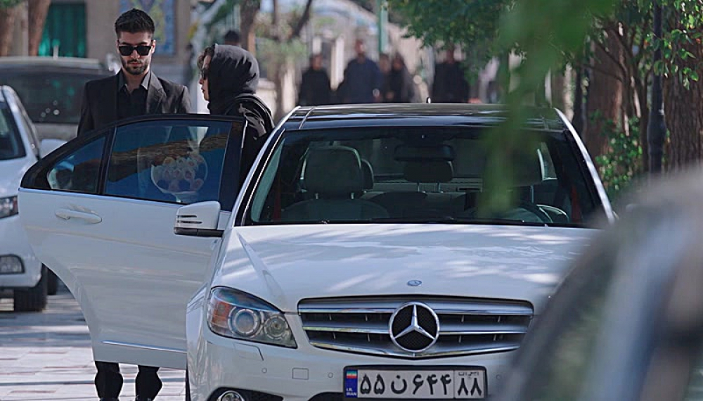 زخم کاری: بازگشت - فصل 2 قسمت 10 (مخصوص نابینایان)