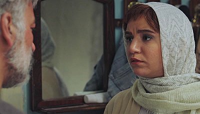 نهنگ آبی - قسمت 16 : زندانی
