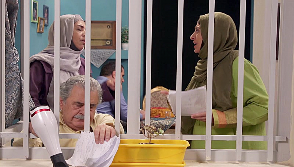 محرمانه - فصل 2 قسمت 24 : یک عصرانه صلح آمیز