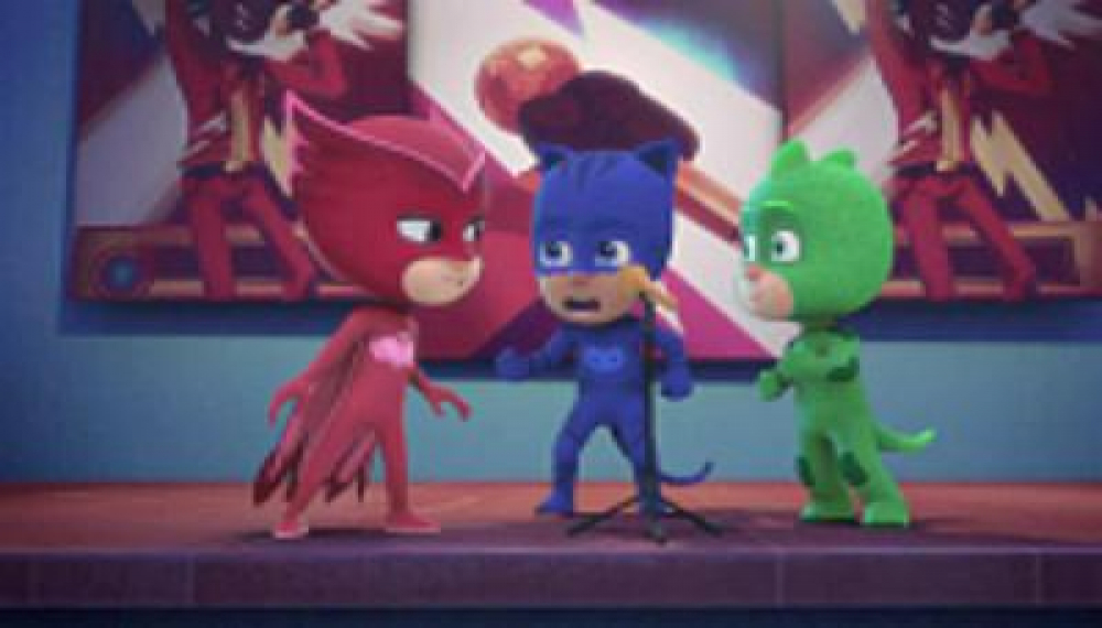 قهرمانان نقابدار - فصل 1 قسمت 10