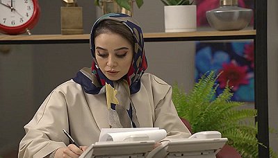 مردم معمولی - فصل 1 قسمت 4: سورپرایز سرخ