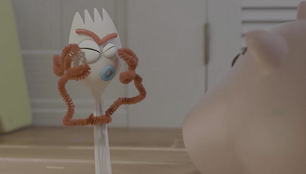 فورکی سوال می کنه - فصل 1 قسمت 1