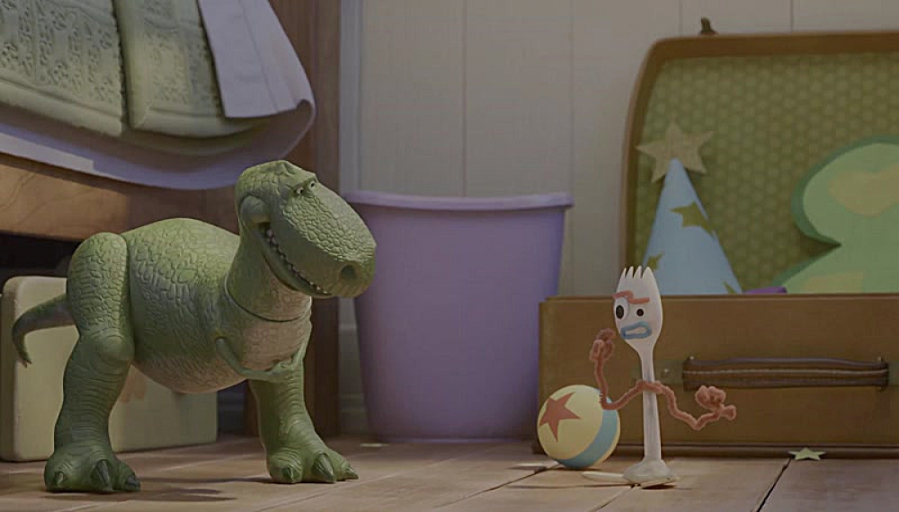 فورکی سوال می کنه - فصل 1 قسمت 4