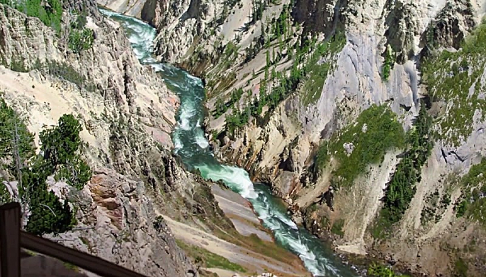 اولی و مون - فصل 1 قسمت 24