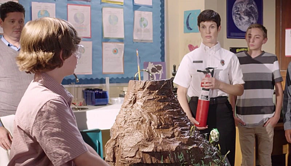 زندگی گورتیمر گیبون در نرمال استریت - فصل 1 قسمت 3