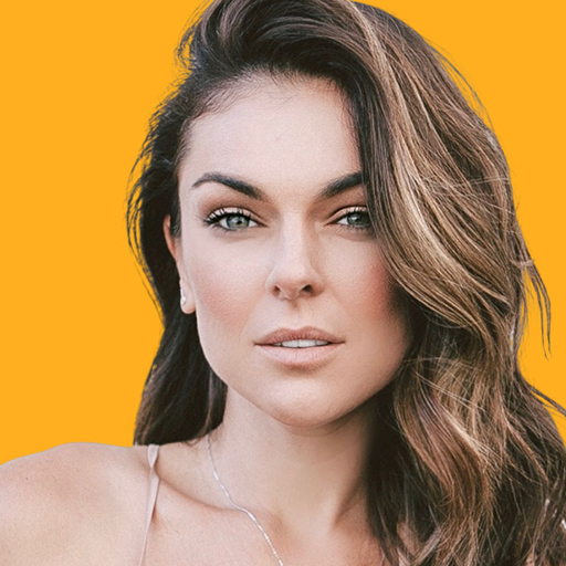 سریندا سوان - Serinda Swan