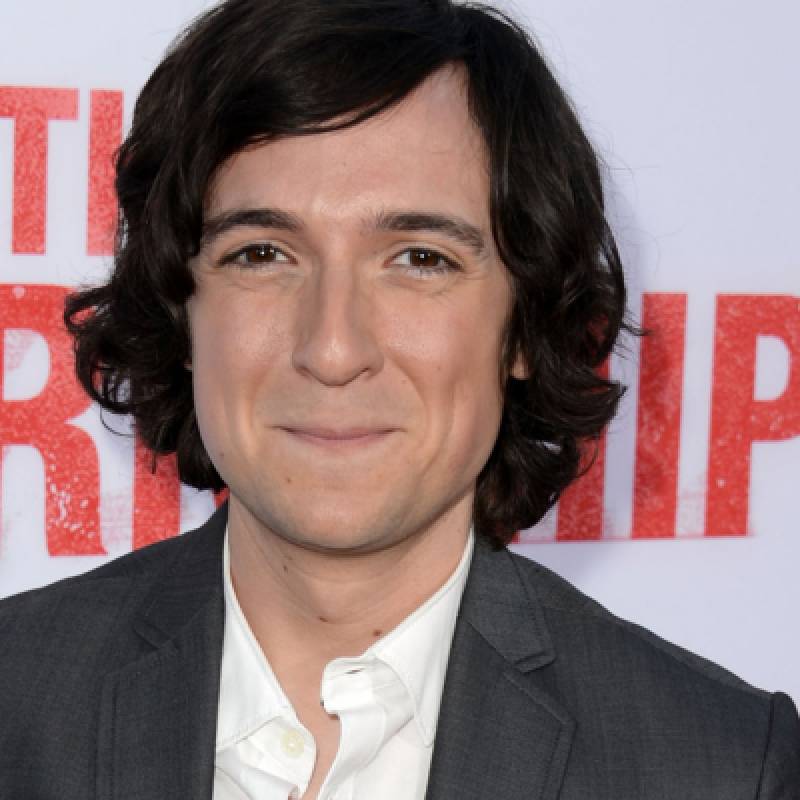 جاش برنر - Josh Brener