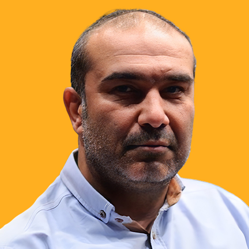 کیانوش دالوند