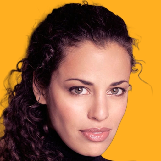آتنا کارکانیس - Athena Karkanis