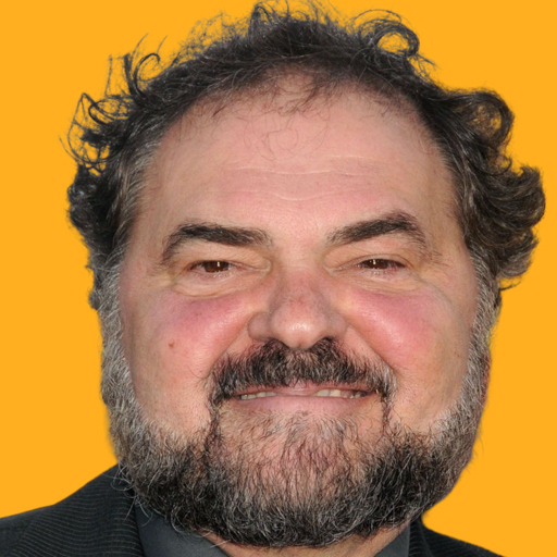 خولیو ماکات