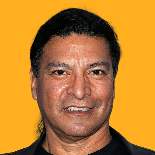 گیل بیرمنگام - Gil Birmingham