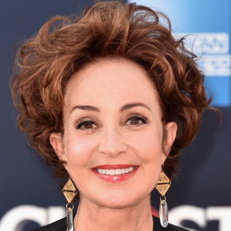 آنی پاتس - Annie Potts