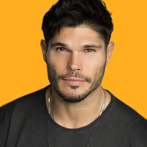 تیلور جیمز - Taylor James
