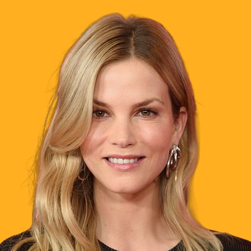 سیلفیا هوکس - Sylvia Hoeks