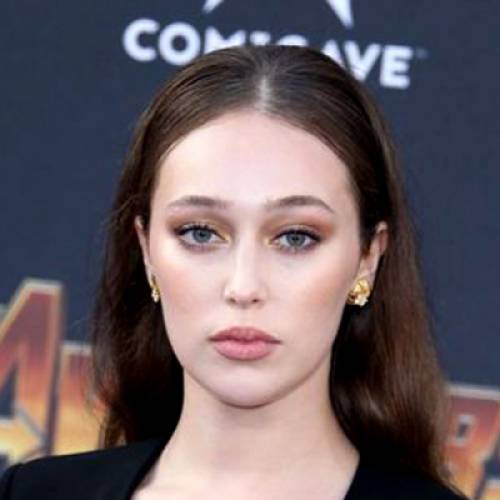 آلیسیا دبنم کری - Alycia Debnam-Carey