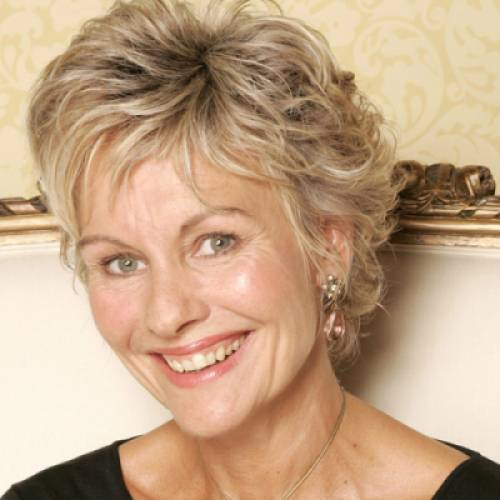 دایانا هاردکسل - Diana Hardcastle