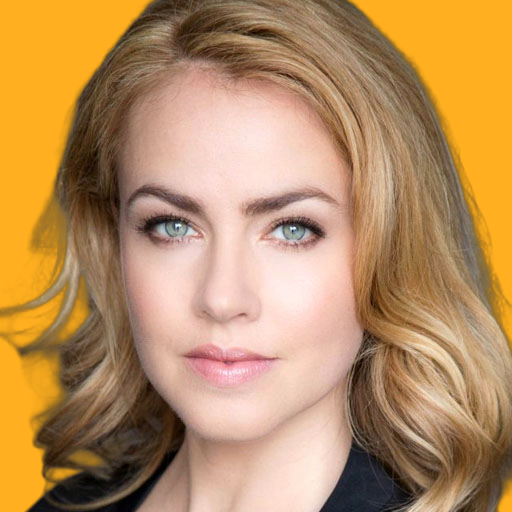 آماندا شول - Amanda Schull