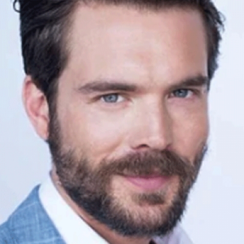 چارلی وبر - Charlie Weber