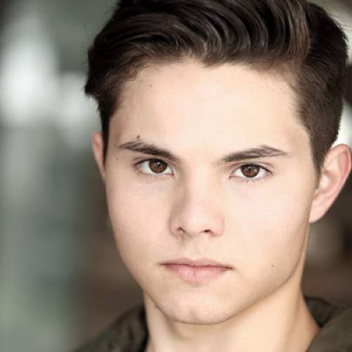 زک کلیسون - Zach Callison