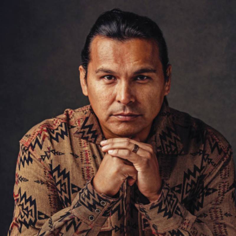 آدام بیچ - Adam Beach