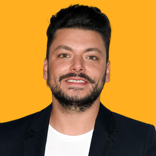 کو آدامز - Kev Adams