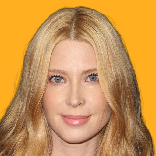 اما بوث - Emma Booth