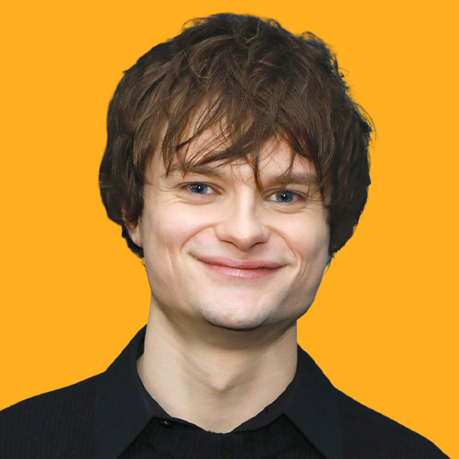 چارلی تاهان - Charlie Tahan