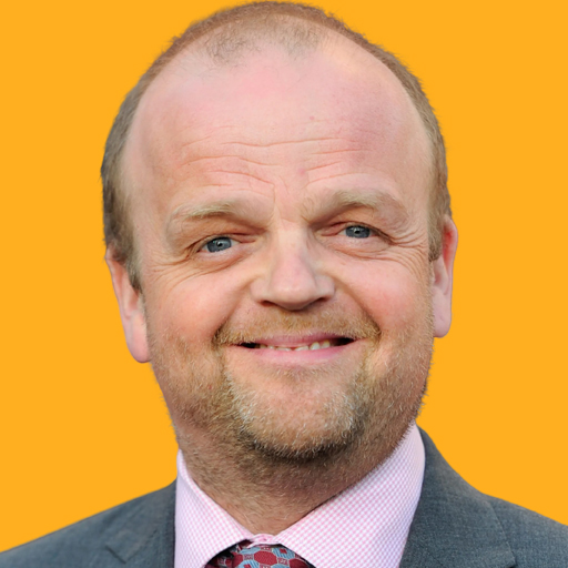 توبی جونز - Toby Jones