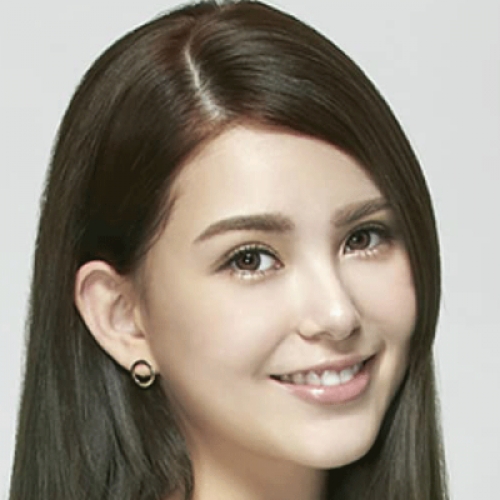 هانا کوینلیوان - Hannah Quinlivan