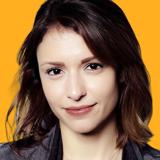 استفانی اکونامو