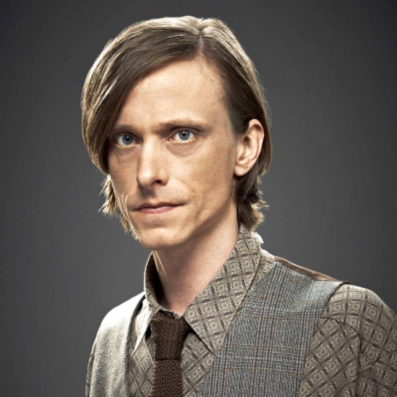 مکنایز کروک - Mackenzie Crook