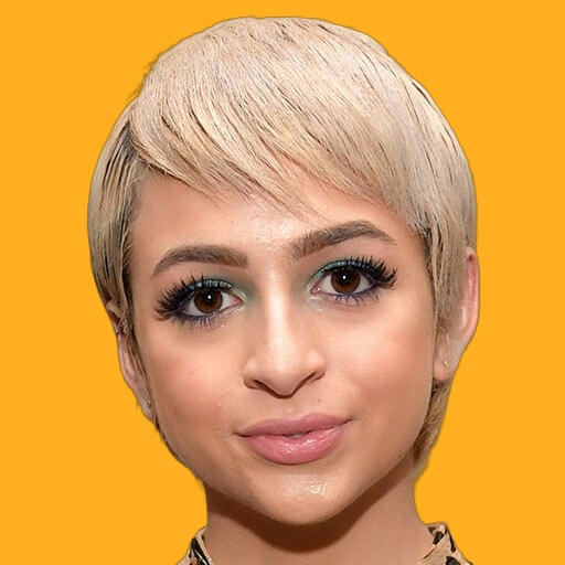 جوزی توتا - Josie Totah