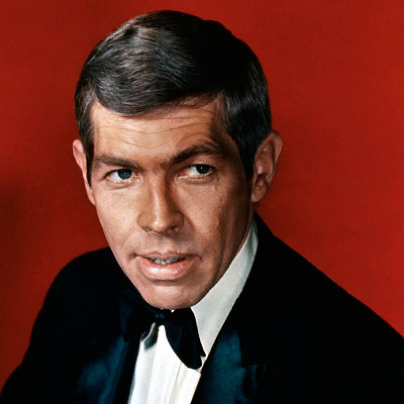 جیمز کابرن - James Coburn