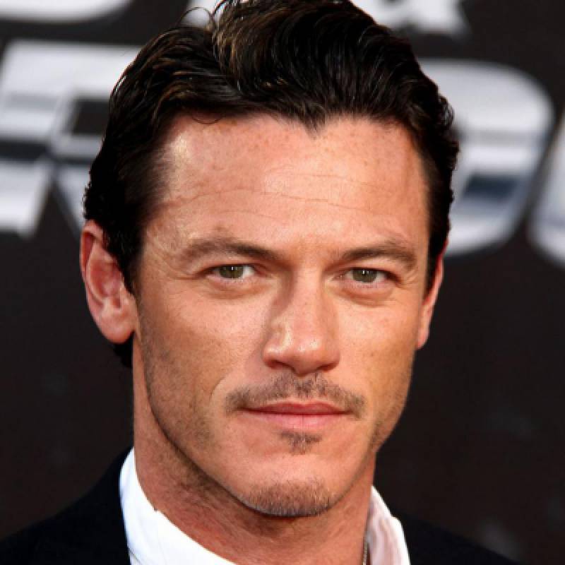 لوک ایوانز - Luke Evans