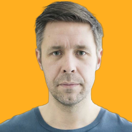 پدی کانسیداین - Paddy Considine