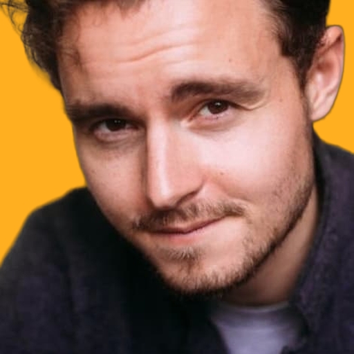 کالان مک آلیف - Callan McAuliffe