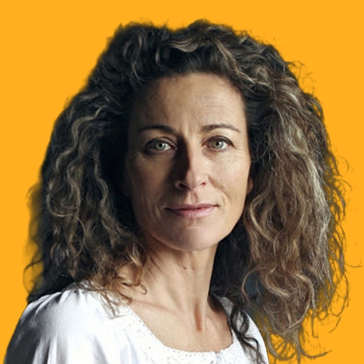 کری کرولی - Carrie Crowley