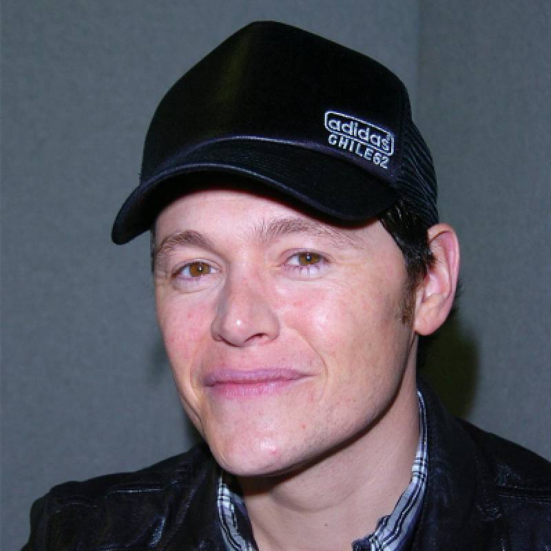 بورن گورمن - Burn Gorman